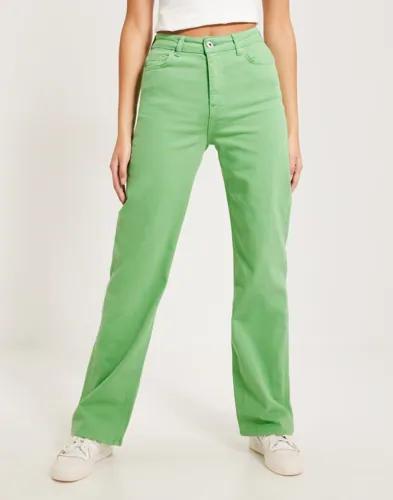 Pieces - Grön - Pcholly Hw Wide Jeans Colour Noos B 