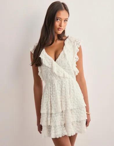 Nelly - Vit - Pretty Lace Dress 