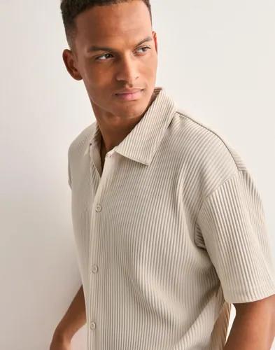 Jack & Jones Jcointerlude Plisse Shirt Ss Kortärmade skjortor Beige 