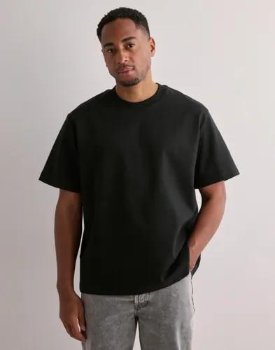 Jack & Jones Jcospongy Tee Ss Crew Neck Kortärmade t-shirts Svart