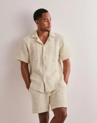 OAS Cuba Waffle Shirt Gröna skjortor Beige 