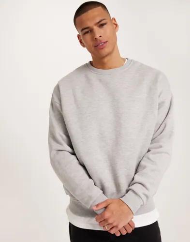 Que Sera Sera Cozy Sweater Sweatshirts Grå 