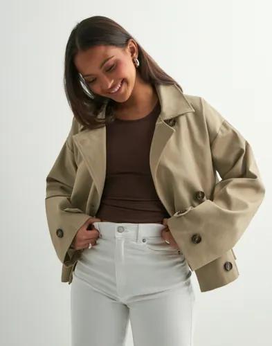 Neo Noir - Beige - Ambika Jacket 