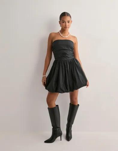 Pieces - Svart - Pcdanni Mini Balloon Dress Wvn Kca 