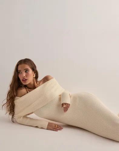 Only - Beige - Onlkatia Ls Off Shoulder Dress Cc K 
