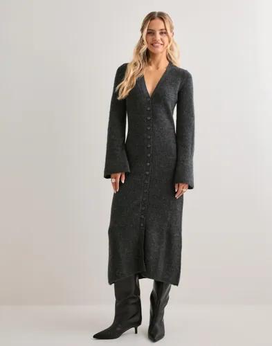 Vero Moda - Grå - Vmfia Ls V-Neck Calf Dress Sb 