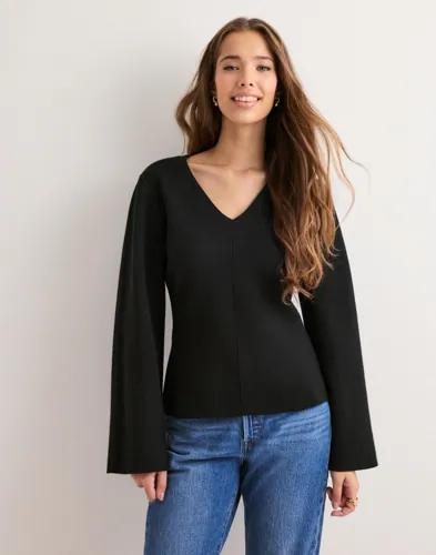 Only - Svart - Onlviola Ls Fit V-Neck Knt 