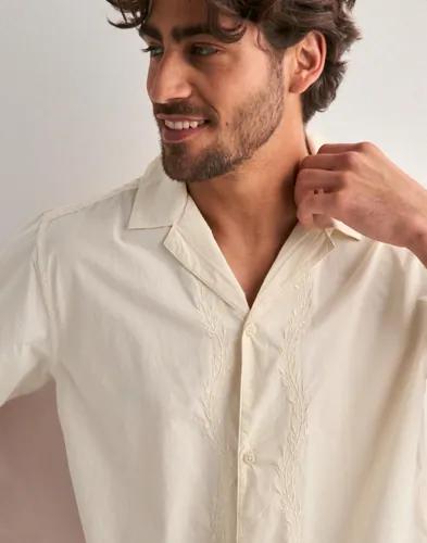 Les Deux Lesley Embroidery SS Shirt Kortärmade skjortor Vit 