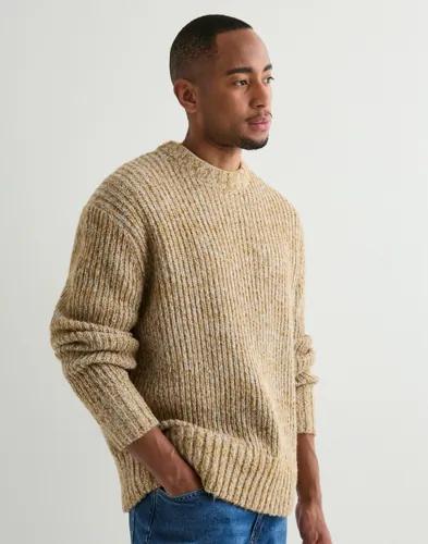Selected Men Slhchicago Ls Knit Relaxed Crew Nec Stickade tröjor Beige
