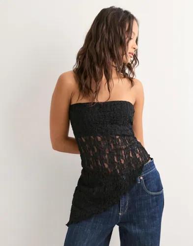 Nelly - Svart - Romantic Lace Tube Top