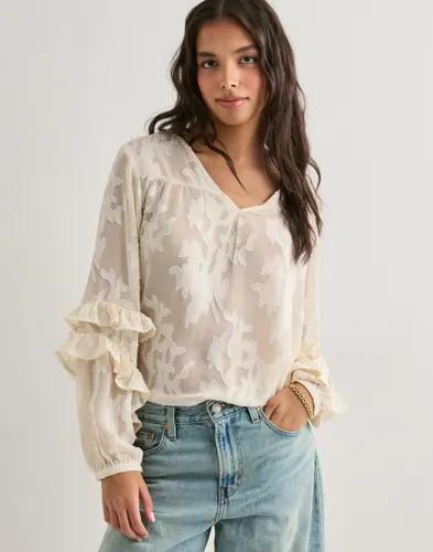 Pieces - Beige - Pcmelvine Ls Top Wvn 