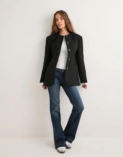 Malina - Svart - Carol Fitted Round Neck Blazer 