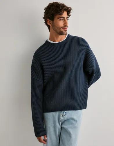 Que Sera Sera Roy Ribbed Knit Sweater Stickade tröjor Blå