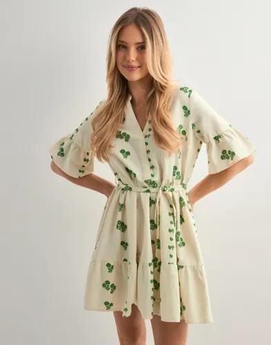 Vero Moda - Vit - Vmpamela 2/4 Short Dress Wvn 