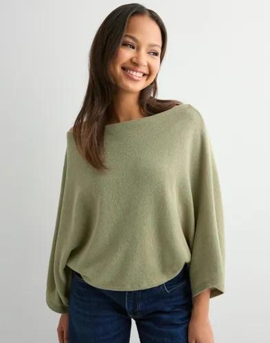 Nelly - Grön - Effortless Poncho Sweater