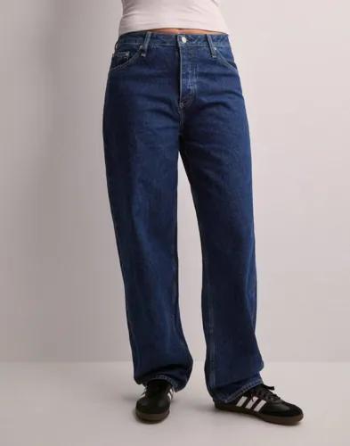 Se topplista för Jeans