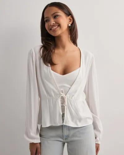 Vero Moda - Vit - Vmmymilo L/S Tie-Detail Top Wvn Ga 