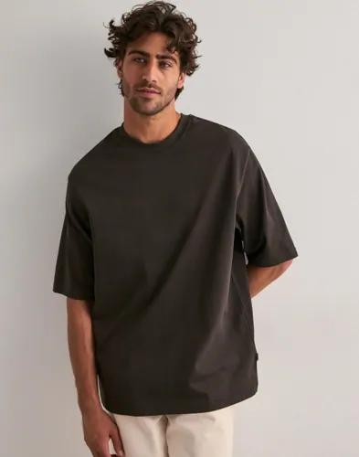 Only & Sons Onsmillenium Ovz Ss Tee Noos Oversized t-shirts Brun 
