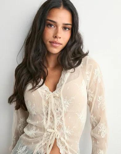Nelly - Beige - Delicate Lace LS Top 