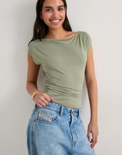 Nelly - Grön - Ultra Soft Shoulder Top 