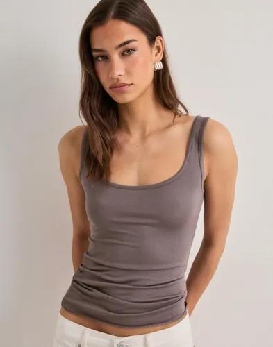 Nelly - Brun - Ultra Soft Singlet 