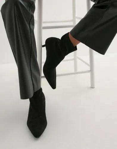 Nelly - Svart - Soft Sock Ankel Boot
