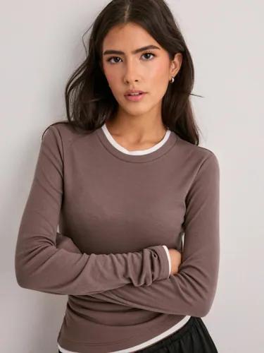Nelly - Brun - Double Look LS Top 