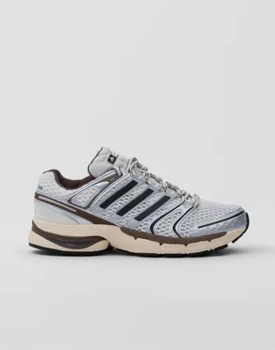 Adidas Originals Adistar Control 5 Låga sneakers Vit 