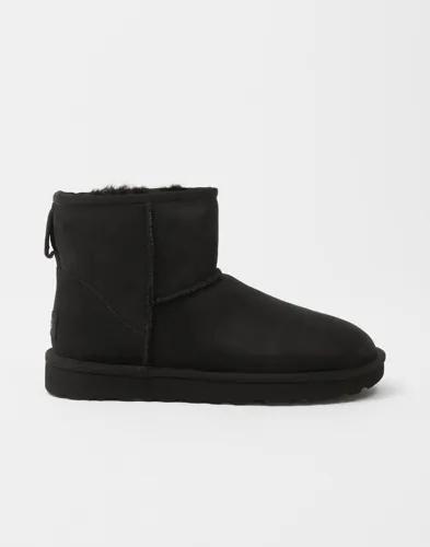 UGG - Svart - W Classic Mini II 