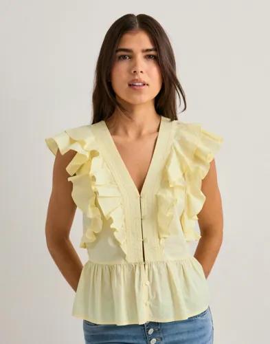 Nelly - Gul - Cute Pleat Blouse 