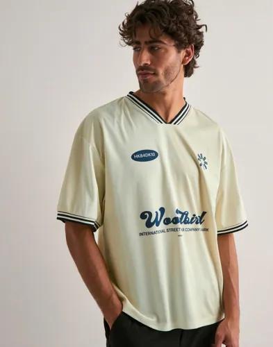 Woodbird WBBeam Sports Tee T-shirts med tryck Beige 