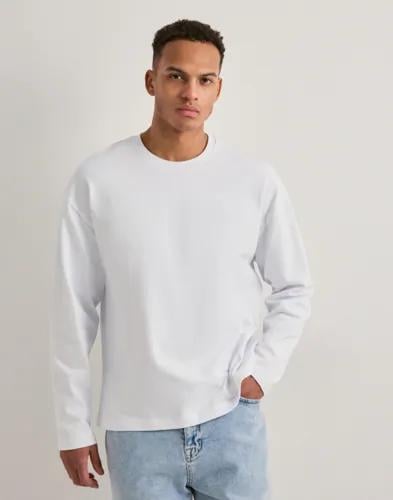 Que Sera Sera Boxy LS Tee Långärmade t-shirts Vit 