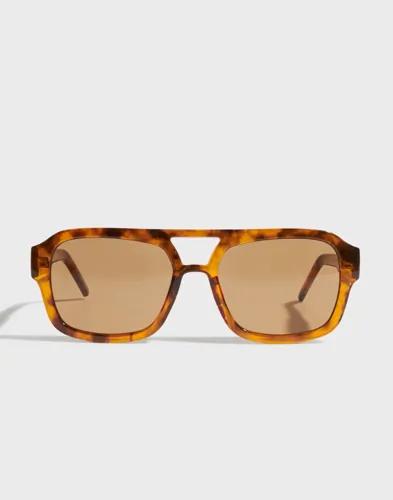 A.Kjærbede - Brun - Kaya 