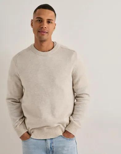 Selected Men Slhrai Ls Knit Crew Neck Stickade tröjor Beige