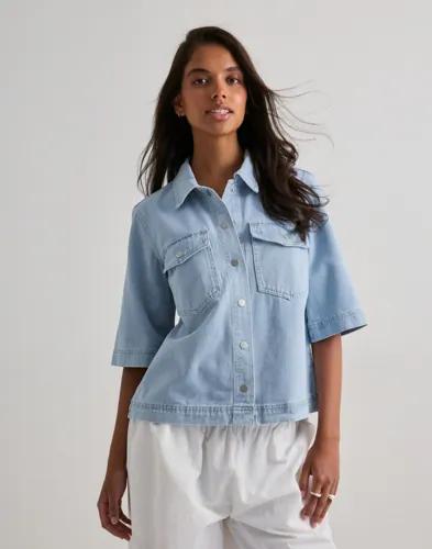 Only - Blå - Onlbelle S/S Shirt Dnm Gua Noos 