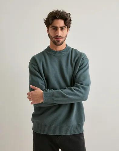 Selected Men Slhreuben Ls Knit Relaxed Crew Neck Stickade tröjor Grön 