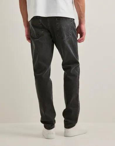 Only & Sons Onsyoke Tapered Wb 7850 Dot Dnm Noo Slim fit jeans Svart 