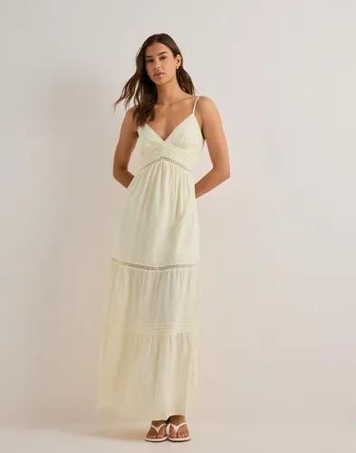 Nelly - Gul - Maxi Lace Insert Dress 