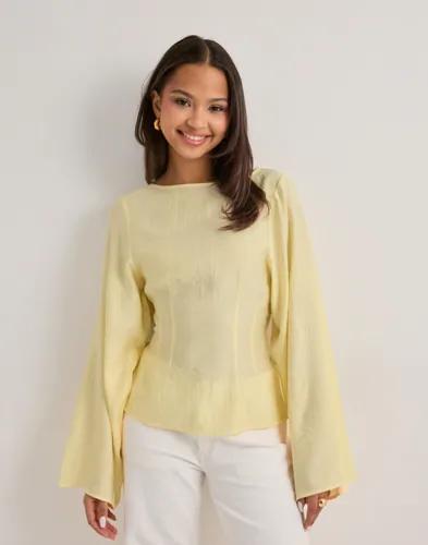 Nelly - Gul - Volume Sleeve Blouse 
