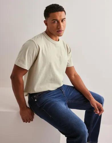 Neuw Cave Tee Oversized t-shirts Beige 