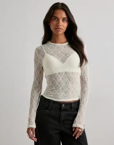 Vero Moda - Vit - Awtessy Ls O-Neck Lace Top Noos 