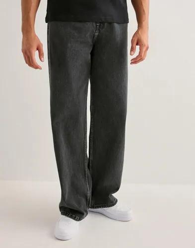 Dr Denim Cormac Loose fit jeans Svart 