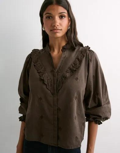 Neo Noir - Brun - Degas Blouse 