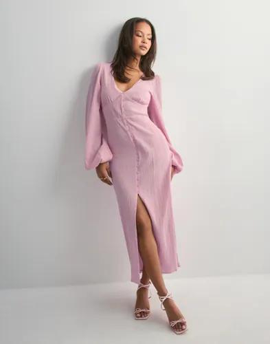 Nelly - Rosa - Buttoned Structure Dress 