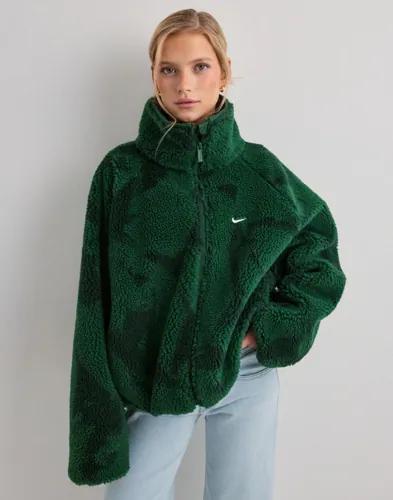 Nike - Grön - W Nsw Street Aop Sherpa 