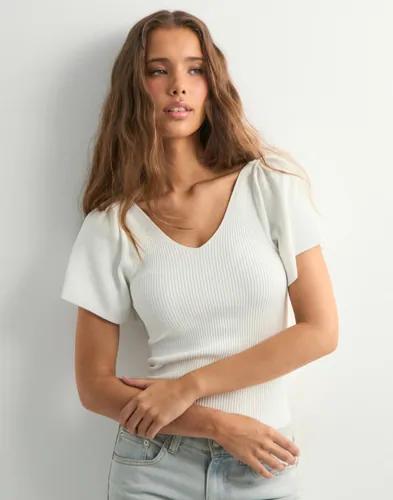 Only - Vit - Onlleelo S/S Back Pullover Knt Noos 