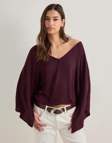 Nelly - Röd - Satin Slit Blouse