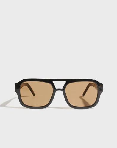 A.Kjærbede - Svart - Kaya