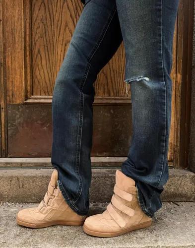 Nelly - Beige - Wedge Velcro Sneaker