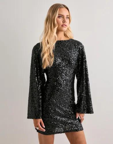 Nelly - Svart - Glitter Volume Sleeve Dress